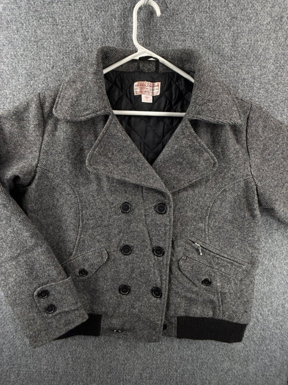 Filson Style 20025 Coat Women Large Peacoat Cropped Gray Quilt Lined Virgin Wool